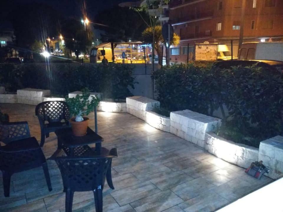 Casa Vacanze Margo' Monopoli Exterior foto