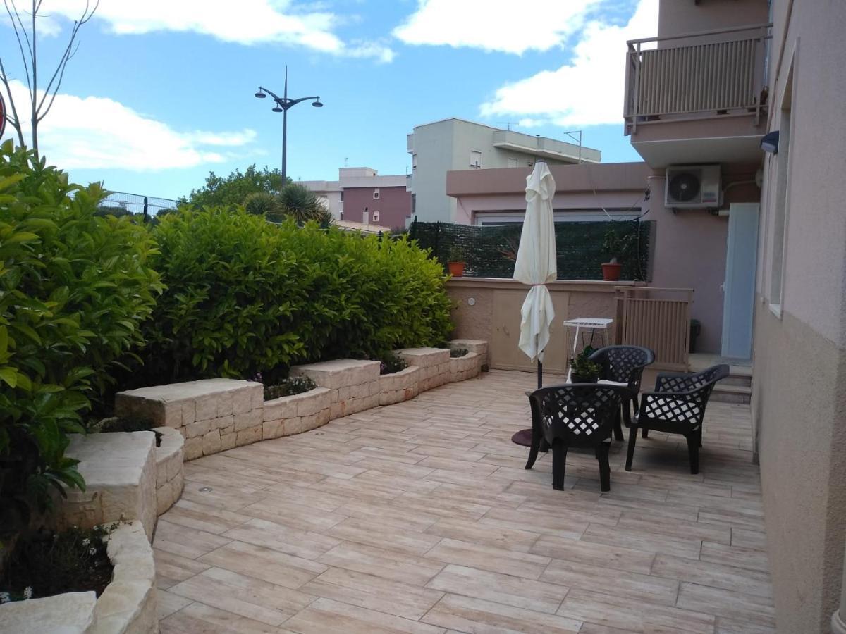 Casa Vacanze Margo' Monopoli Exterior foto